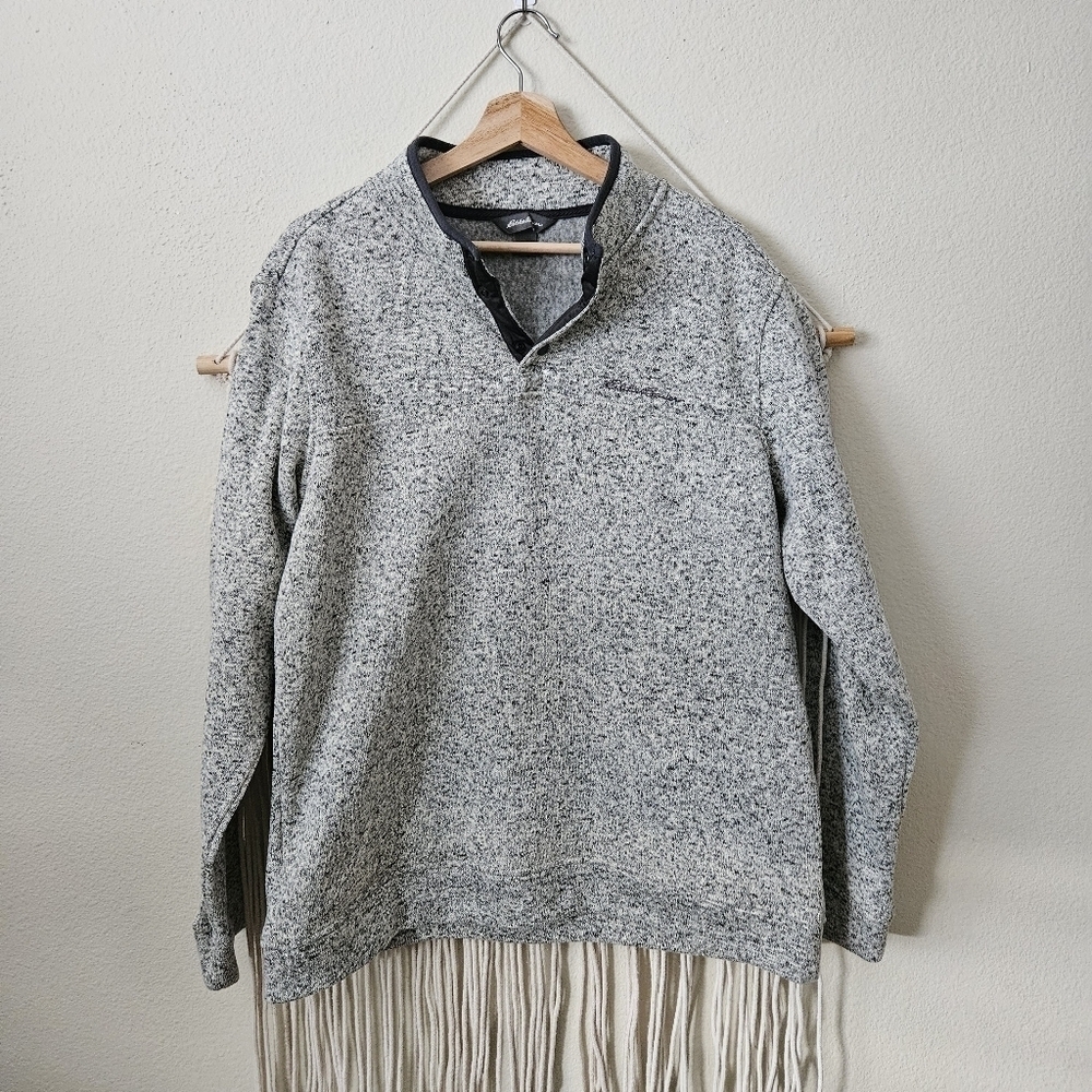 Eddie Bauer Gray V-Neck Sweater with Soft Fuzzy Material and Relaxed Fit L